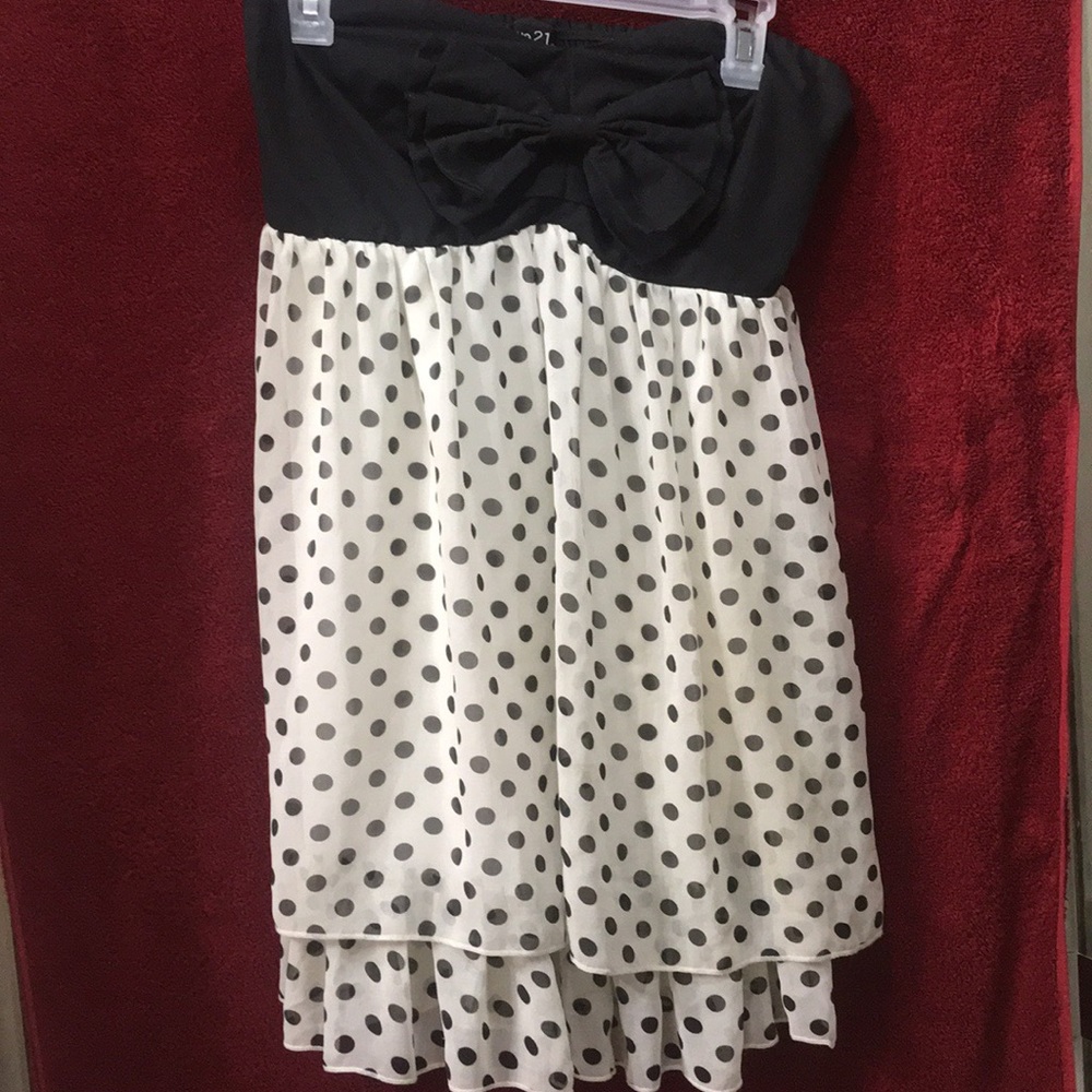 Cute women’s dress short size large
